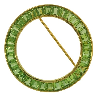 Broche Oro 1ª Ley 18ct. Olivina Tallada